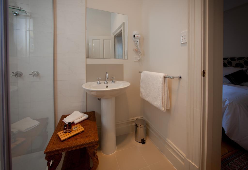 Northern Arts Hotel كاسلمين الغرفة الصورة
